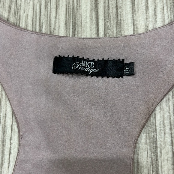 BKE Boutique Tank Top with Crystal Embroidered Accents- 1132 - Picture 3 of 8